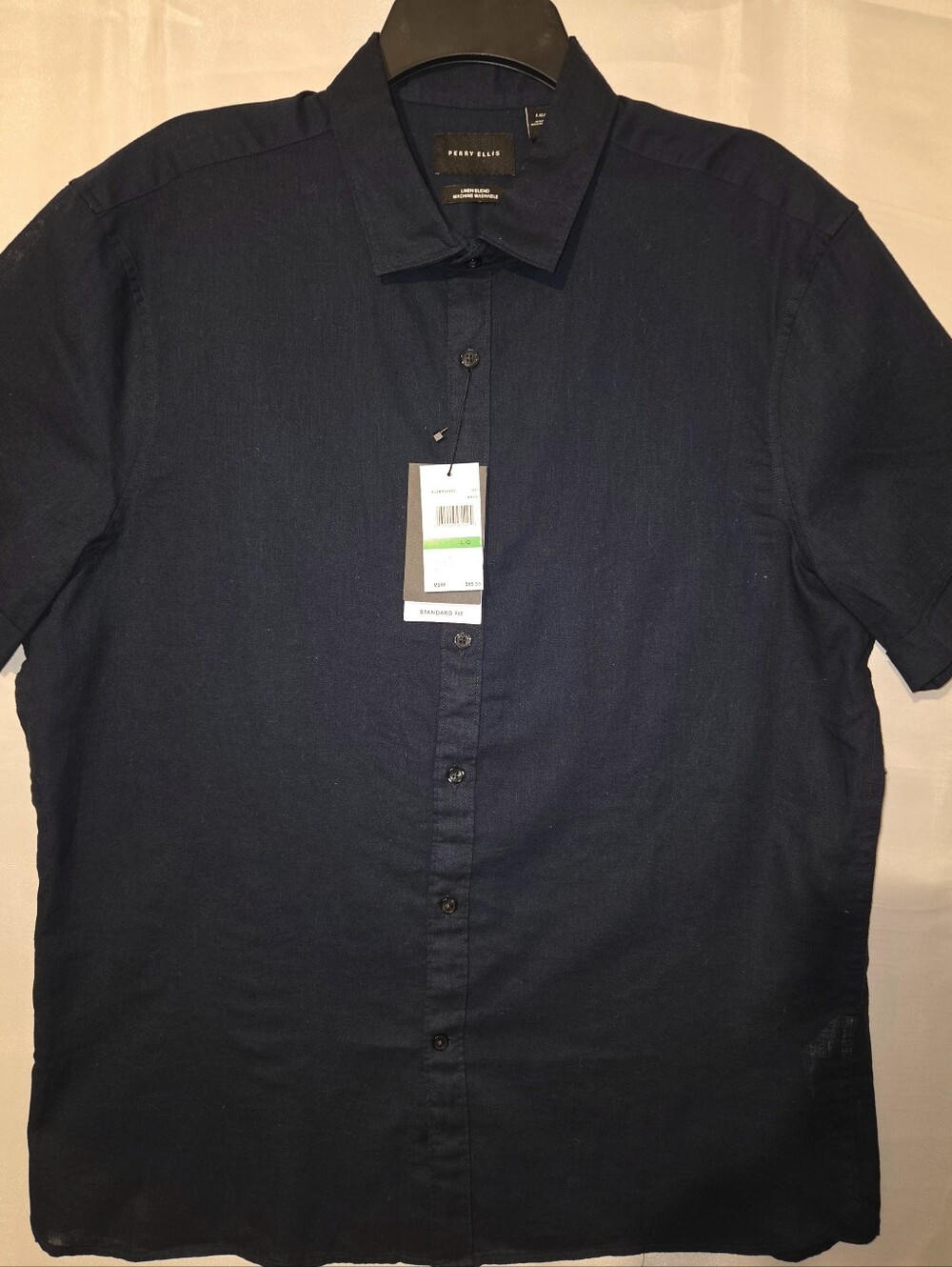 Perry Ellis Navy Short-Sleeve Button-Down Shirt. L